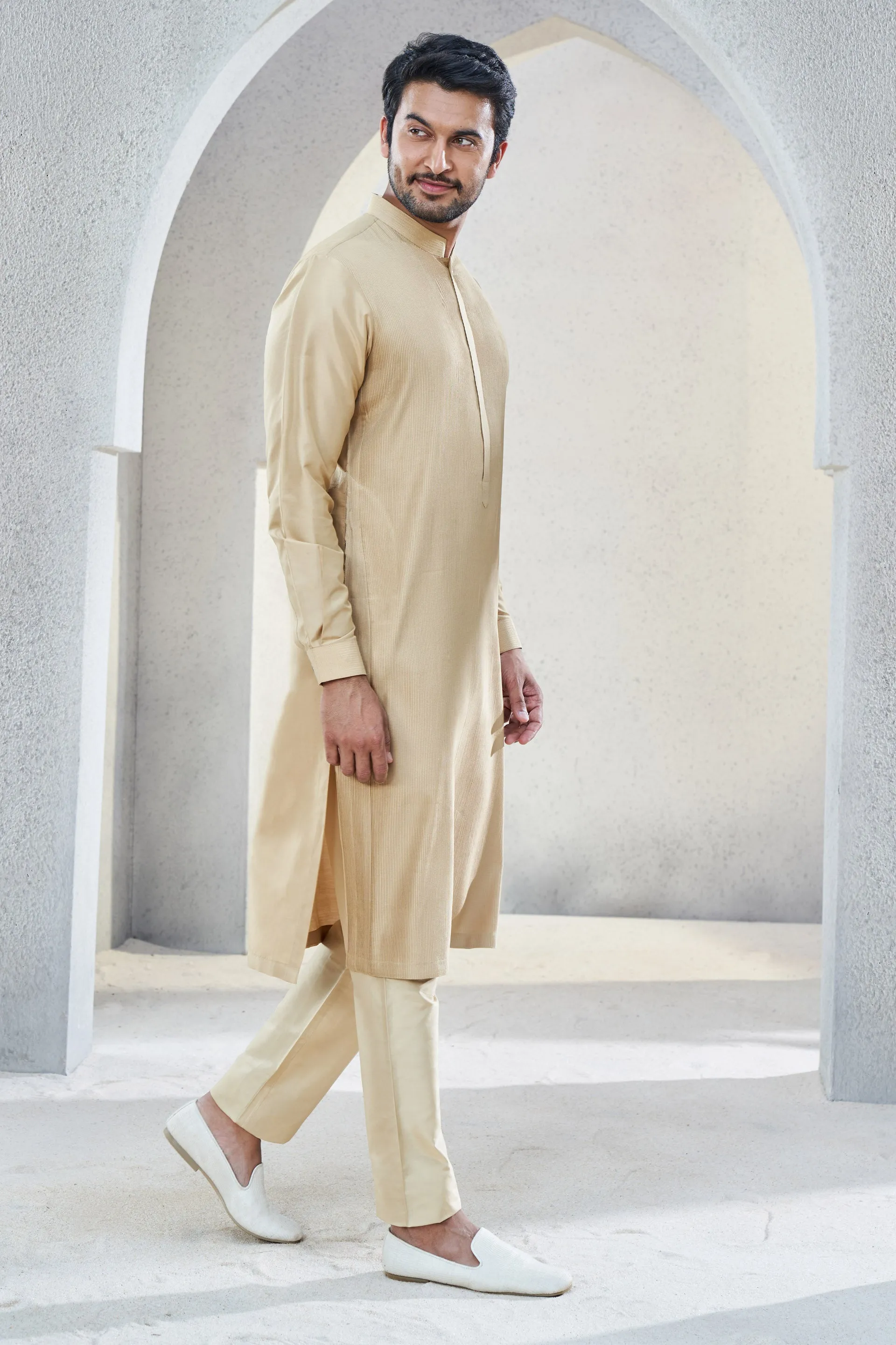 AFFAN KURTA - GOLD