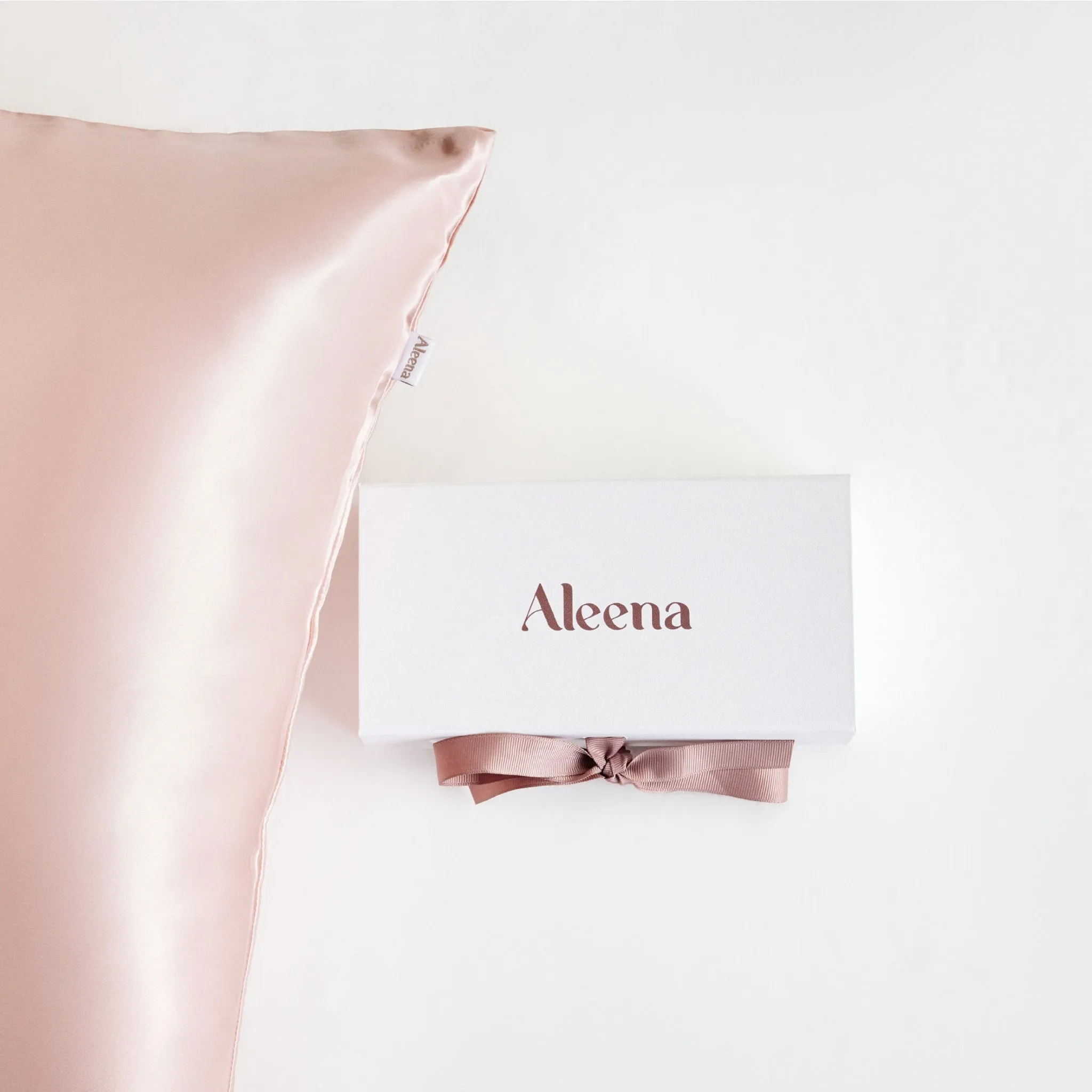 Aleena™ Single Silk Pillowcase (1 Pillowcase)