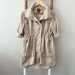 [ali ro] short sleeve cinch waist hooded rain jacket khaki