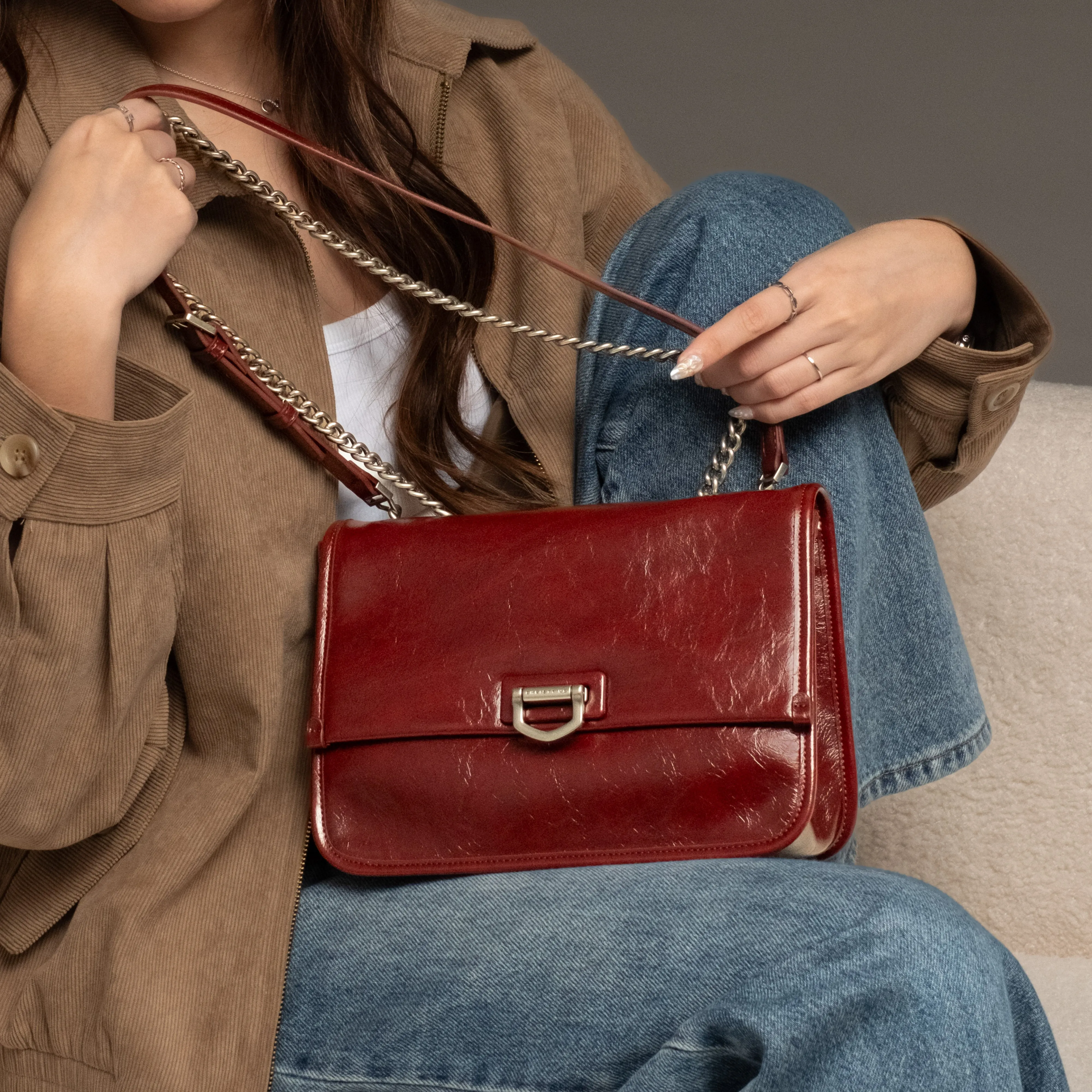 Ashton Chain Shoulder Bag