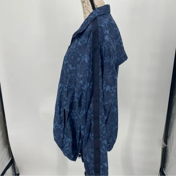 Athleta Sightseer Lace Jacket Windbreaker