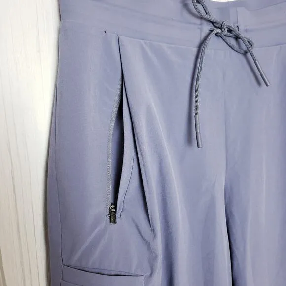 Athleta Size 4 Venture Bermuda Short Drawcord High Rise Pockets Tempest Violet