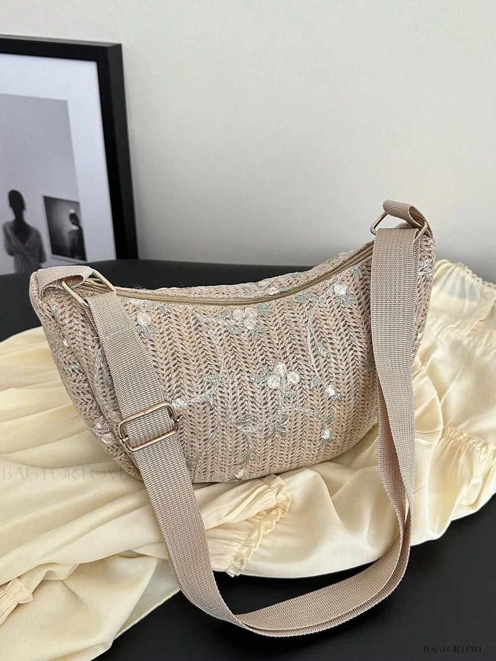 BagForLove - Trendy Woven Beach Tote, Minimalist Design for Women