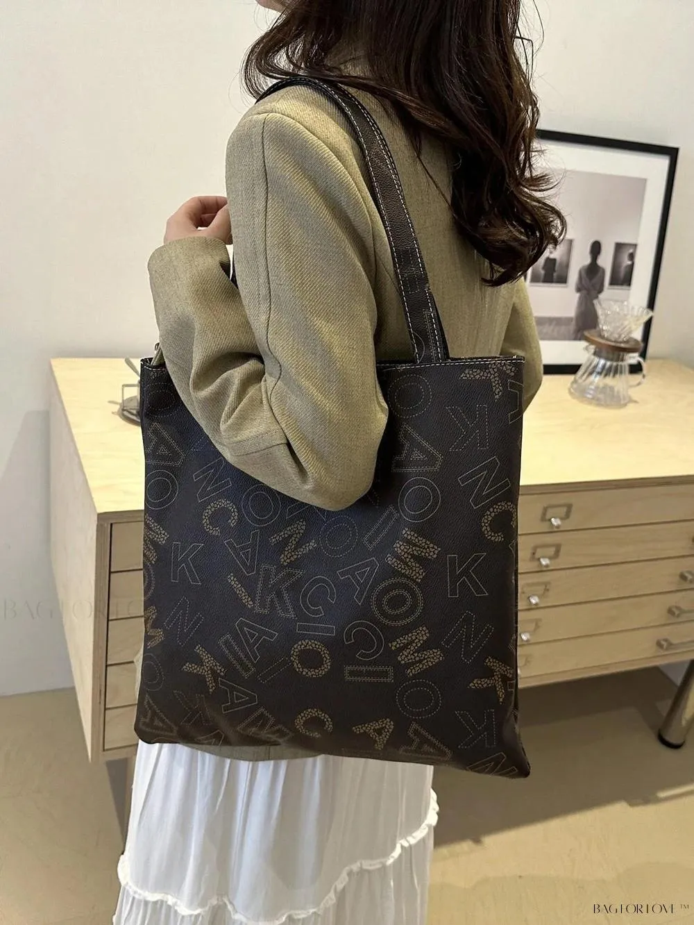 BagForLove - Trendy Woven Beach Tote, Minimalist Design for Women