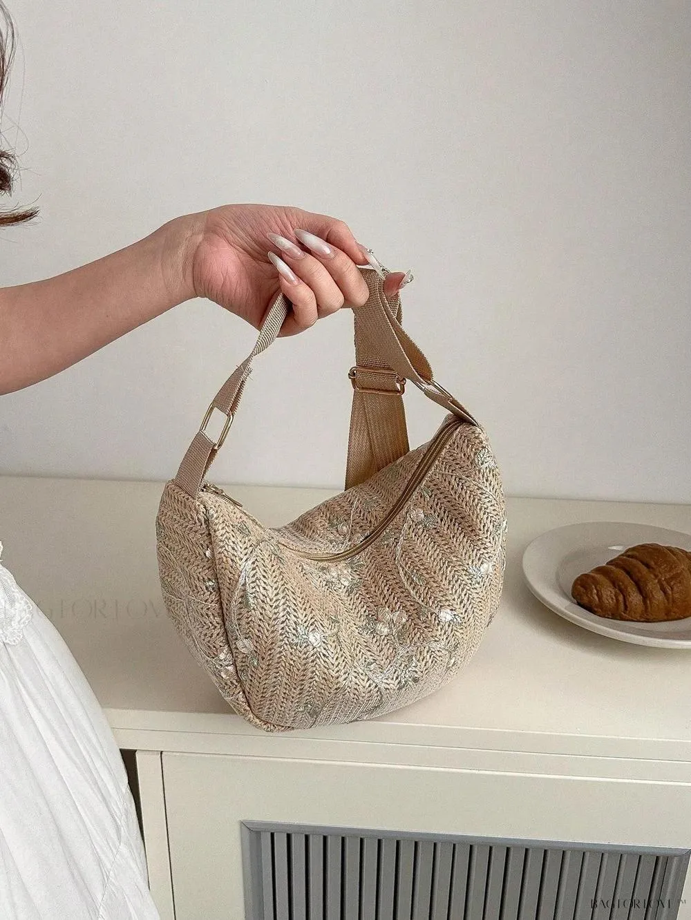 BagForLove - Trendy Woven Beach Tote, Minimalist Design for Women