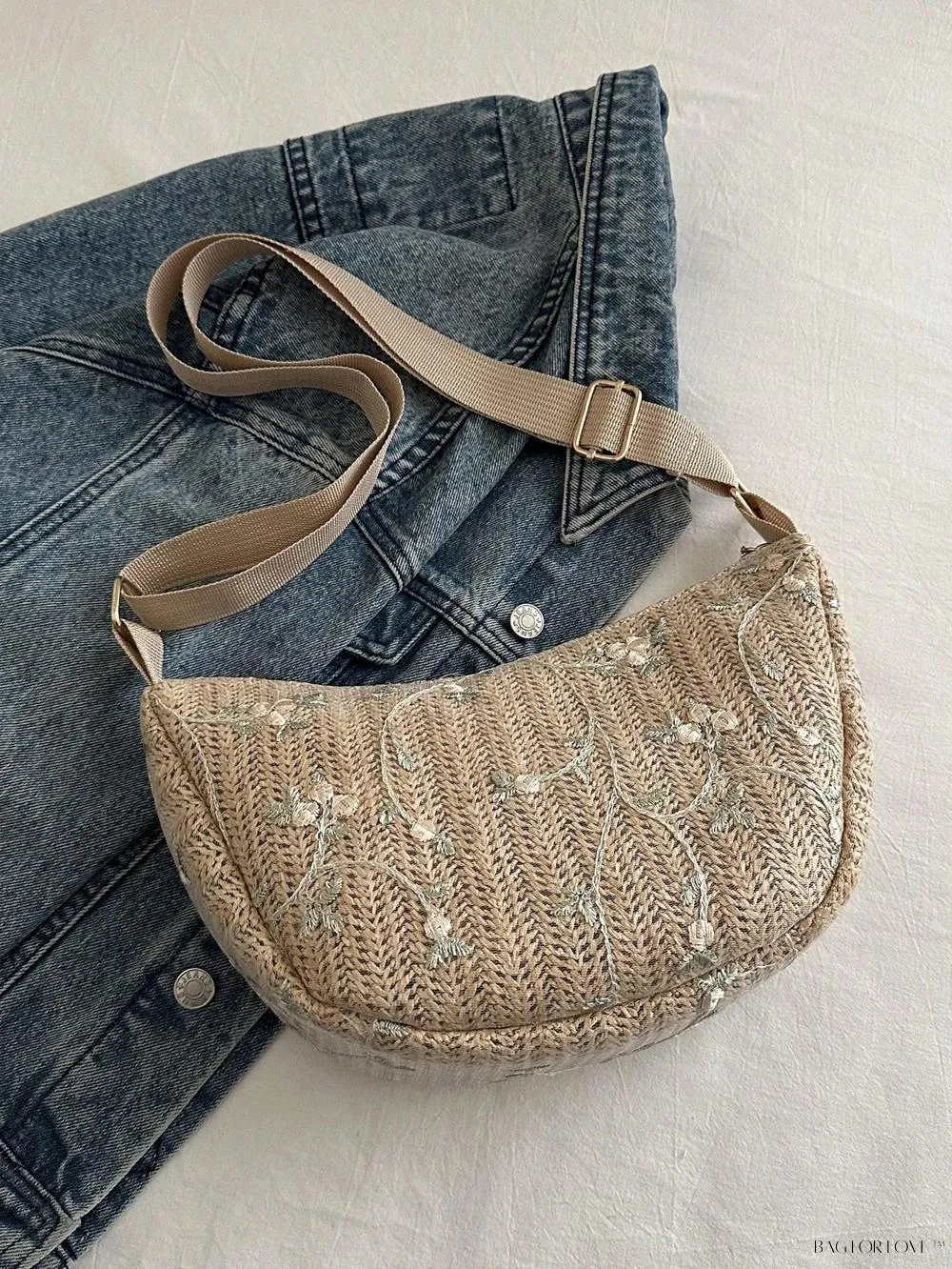 BagForLove - Trendy Woven Beach Tote, Minimalist Design for Women