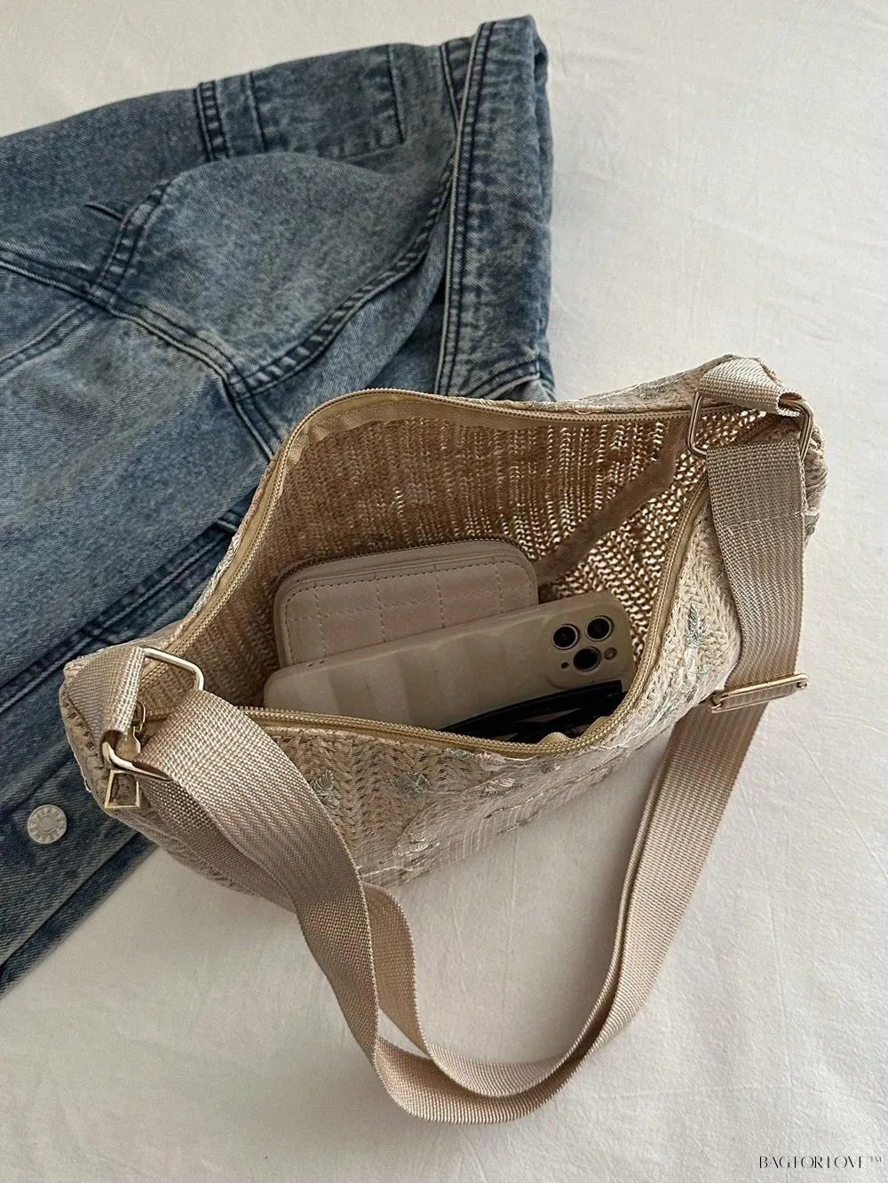 BagForLove - Trendy Woven Beach Tote, Minimalist Design for Women
