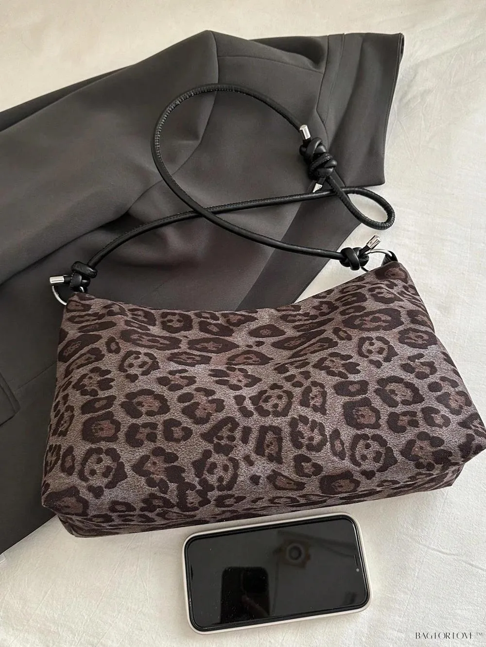 BagForLove - Trendy Woven Beach Tote, Minimalist Design for Women