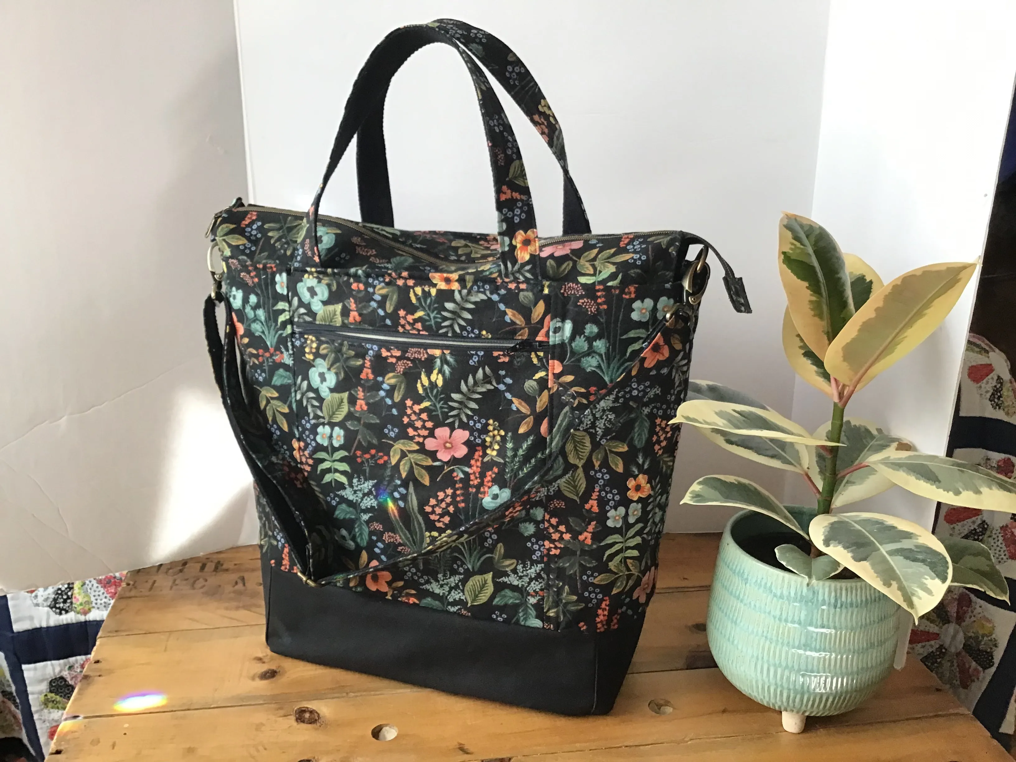 Big Traveller Tote Bag Black Waxed Canvas & Herb Garden Midnight Linen, Project Tote