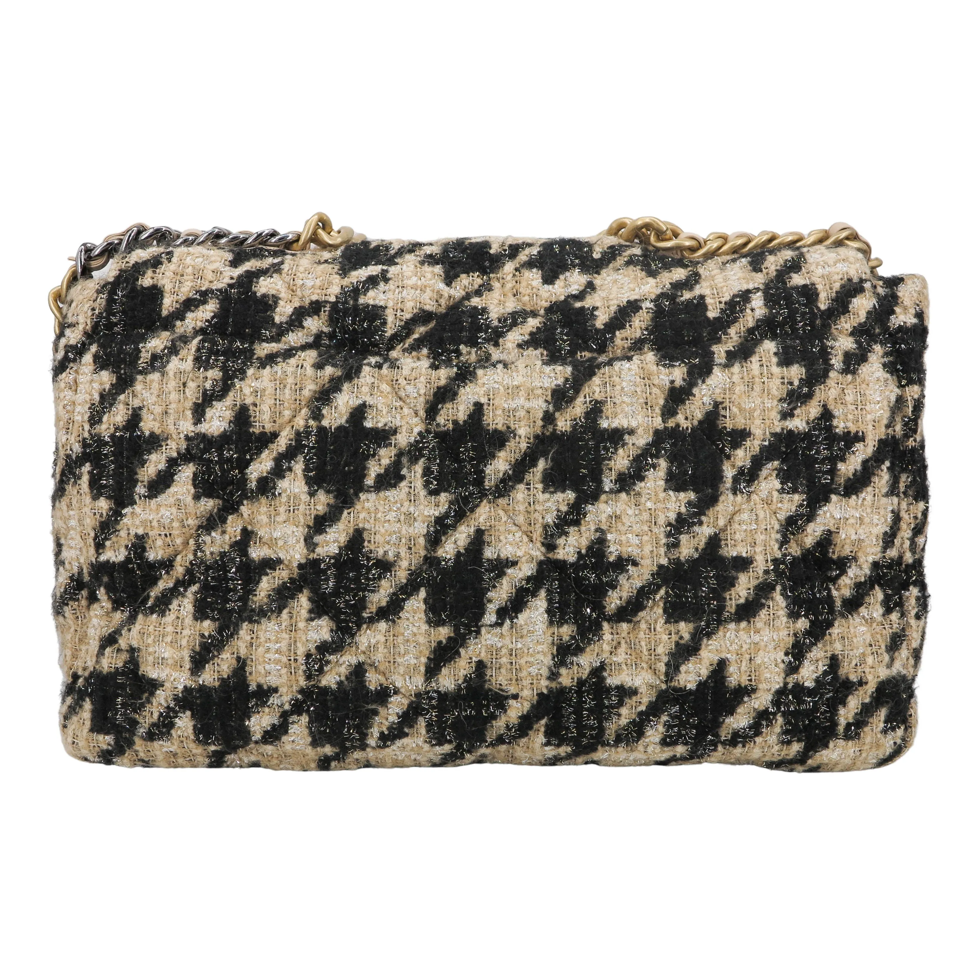 CHANEL 19 Maxi Flap Bag in Beige Black Houndstooth Tweed
