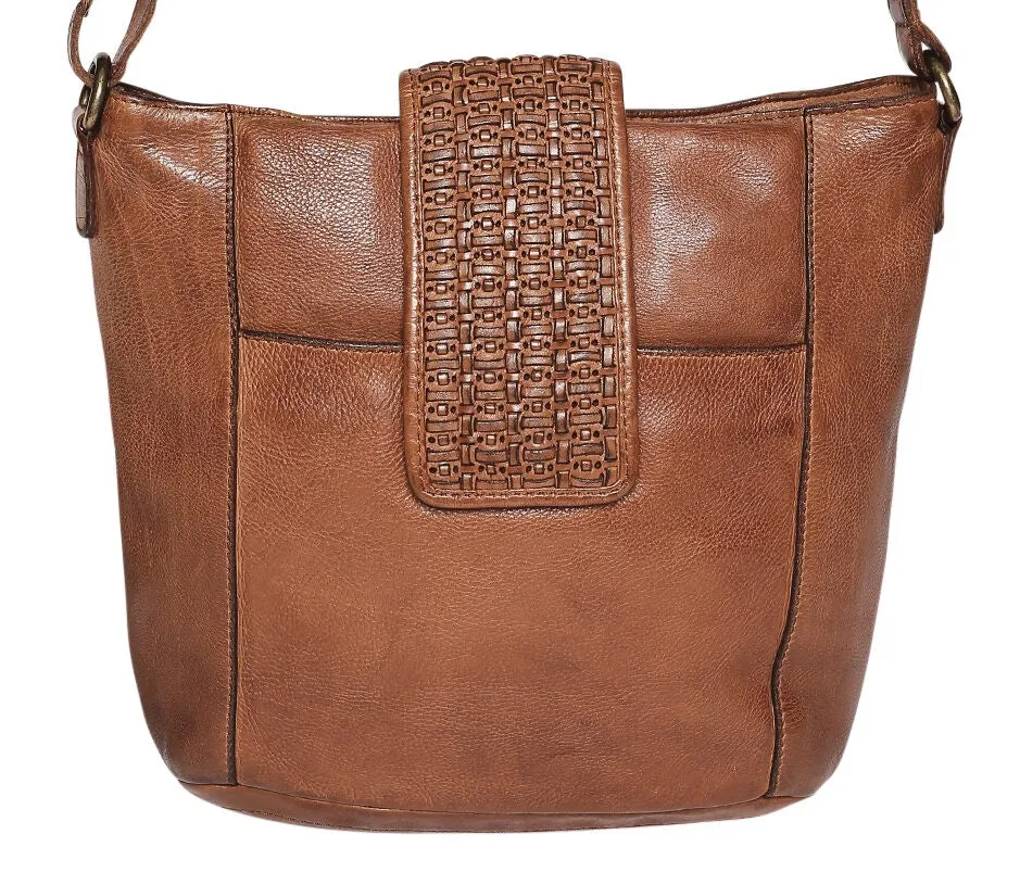 cow VT leather x body bucket (7769)
