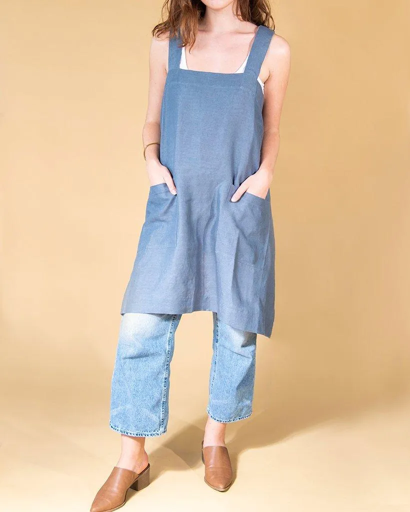 criss cross apron classic fit