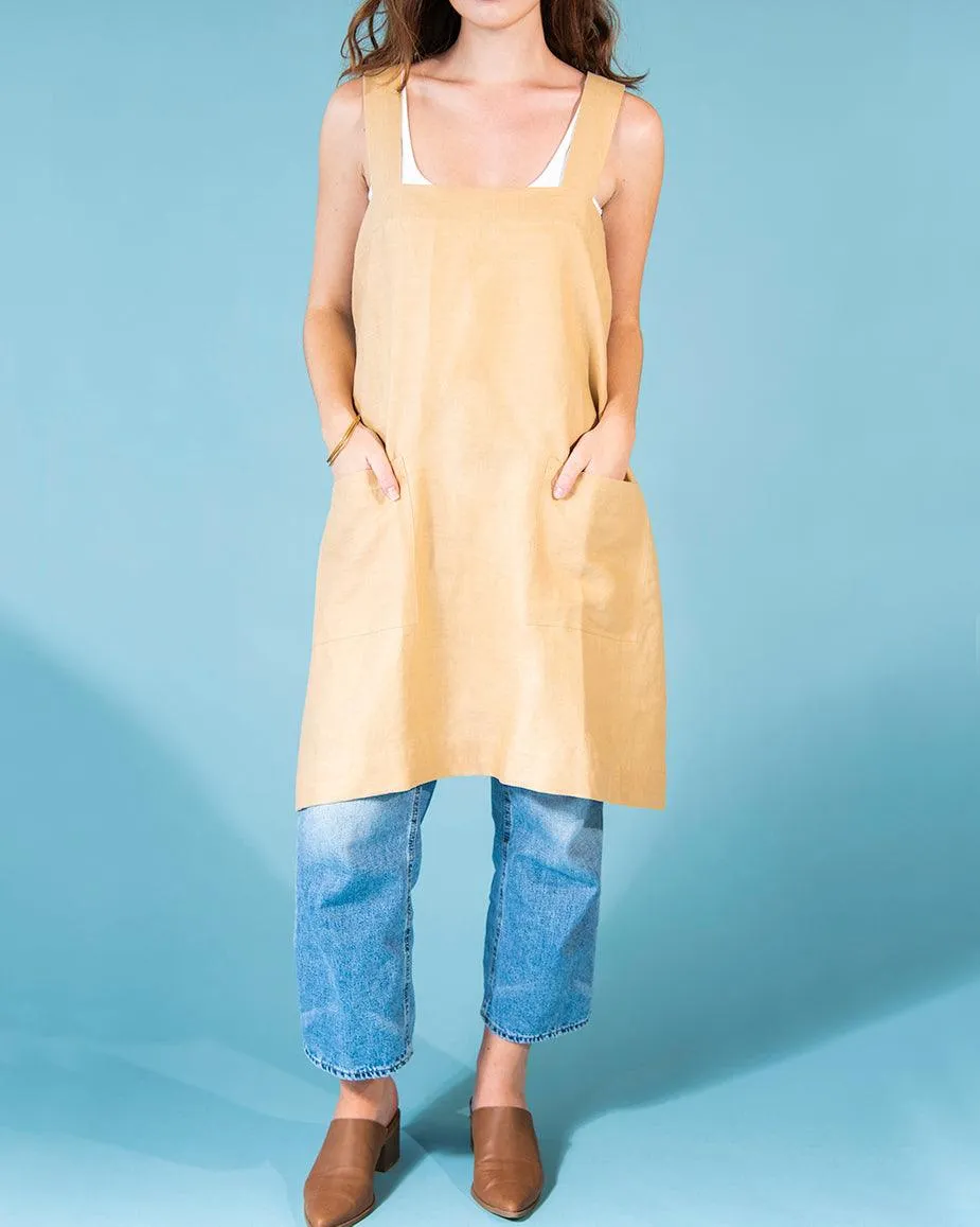 criss cross apron classic fit