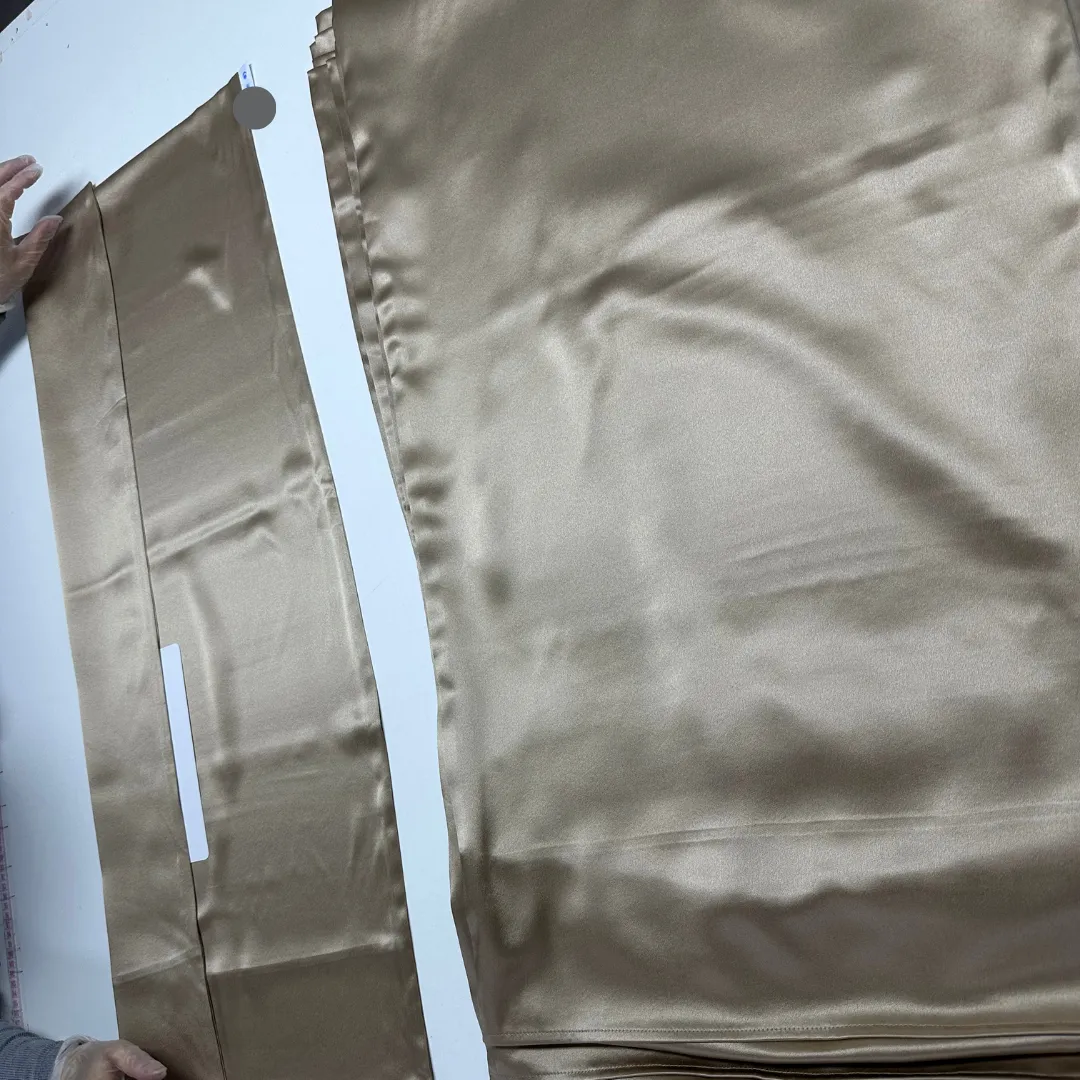 Custom Wholesale Silk Pillowcase 19 Momme Envelope Closure - 65×65cm