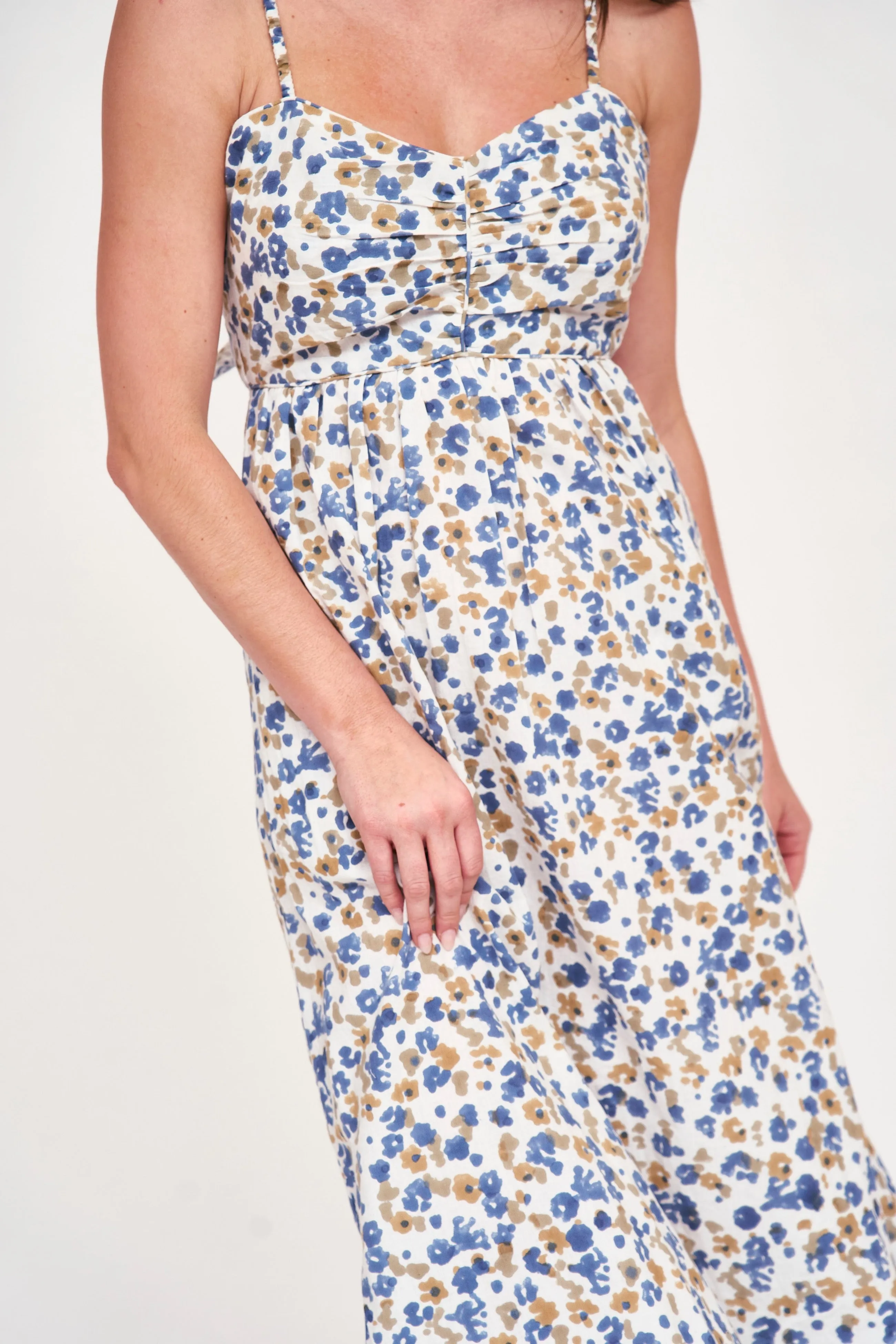 Deia in Alpine Floral
