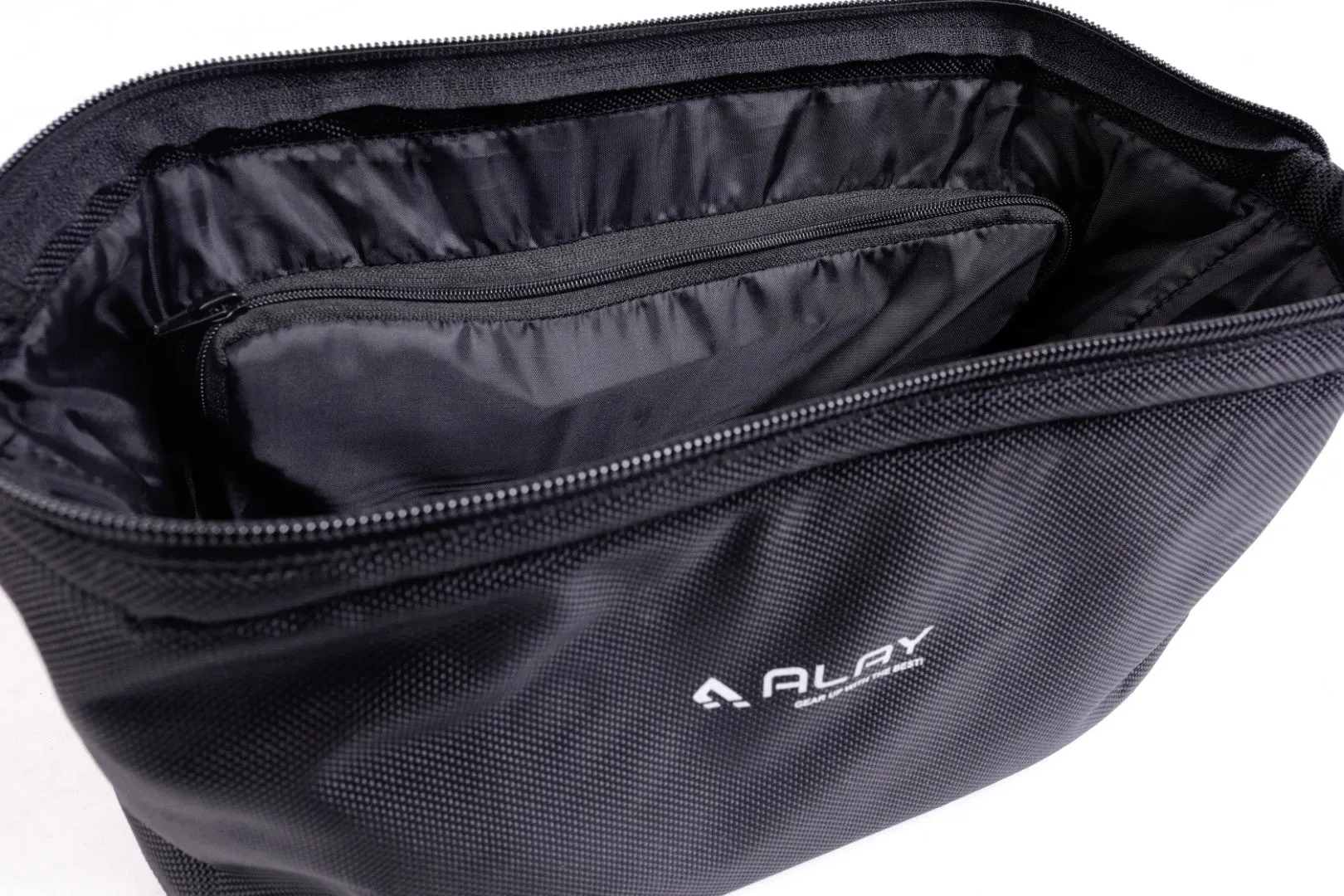 DELUXE Toiletry Pouch