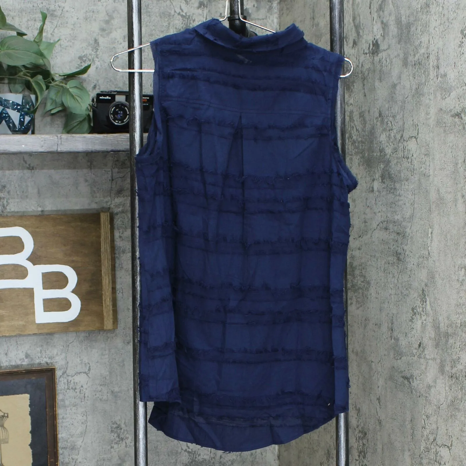 DG2 by Diane Gilman Women's Fringed Button-Up Sleeveless Shirt Navy Medium