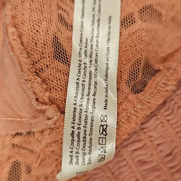 💕FREE PEOPLE💕 Athena Scallop Crochet Bralette ~ Smoke Rose Large L NWT