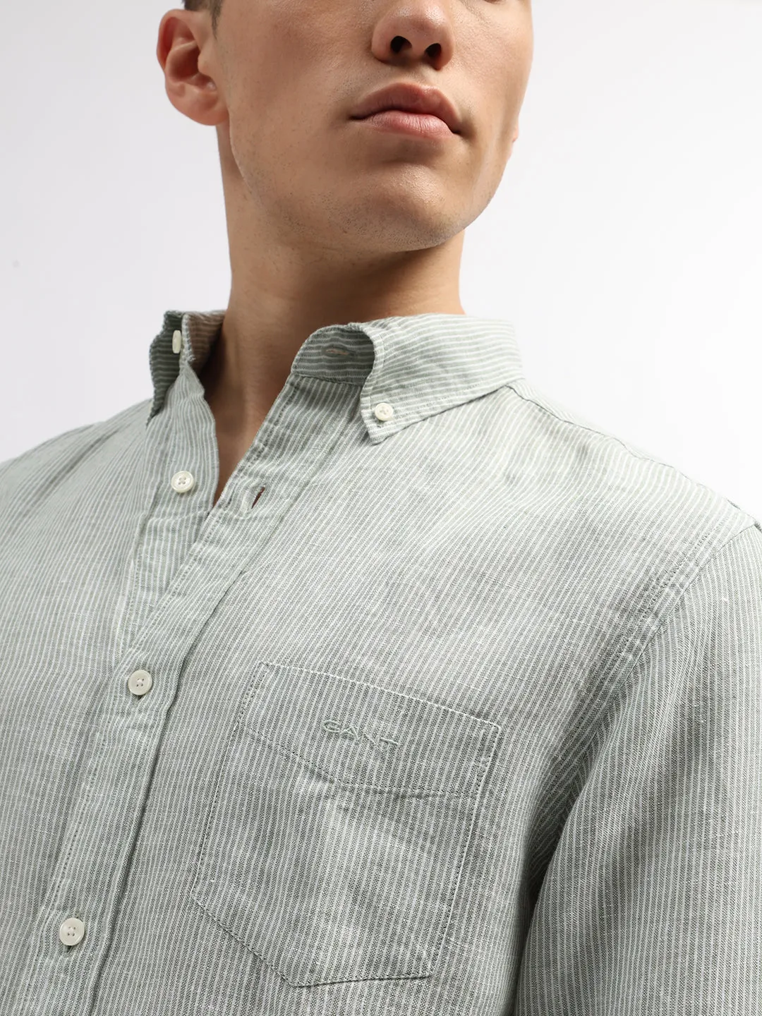 Gant Men Green Regular Fit Striped Linen Shirt
