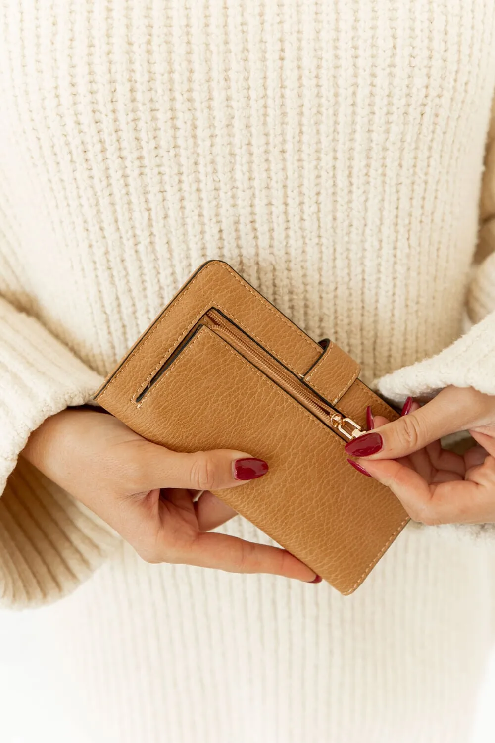Go Anywhere Wallet Camel