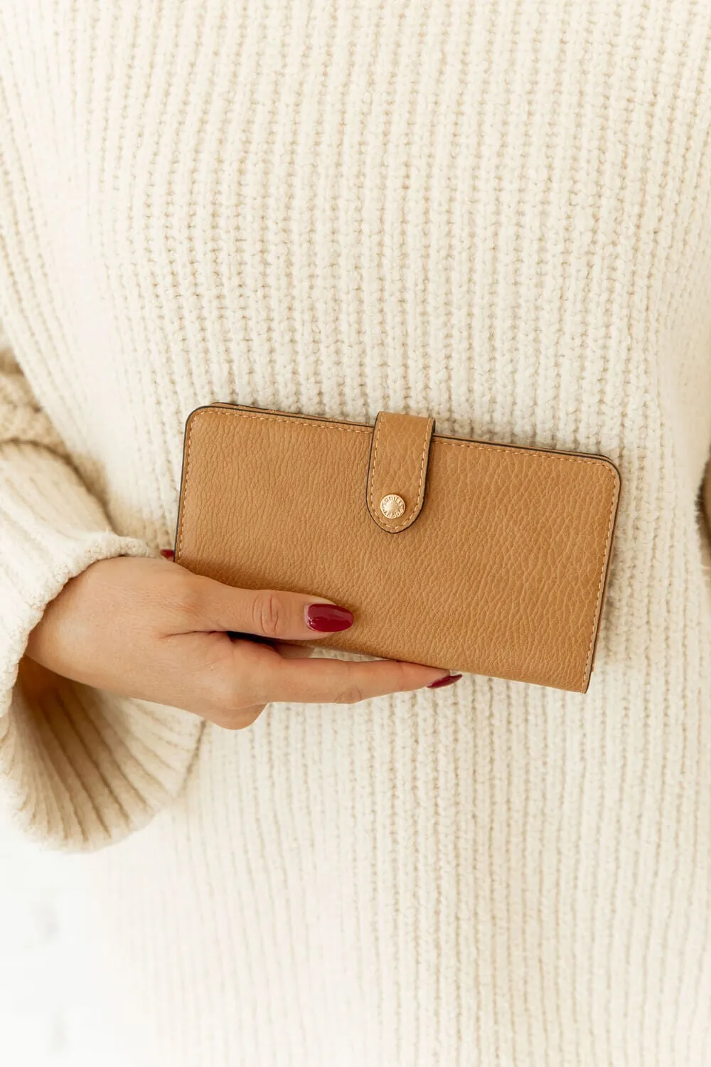 Go Anywhere Wallet Camel