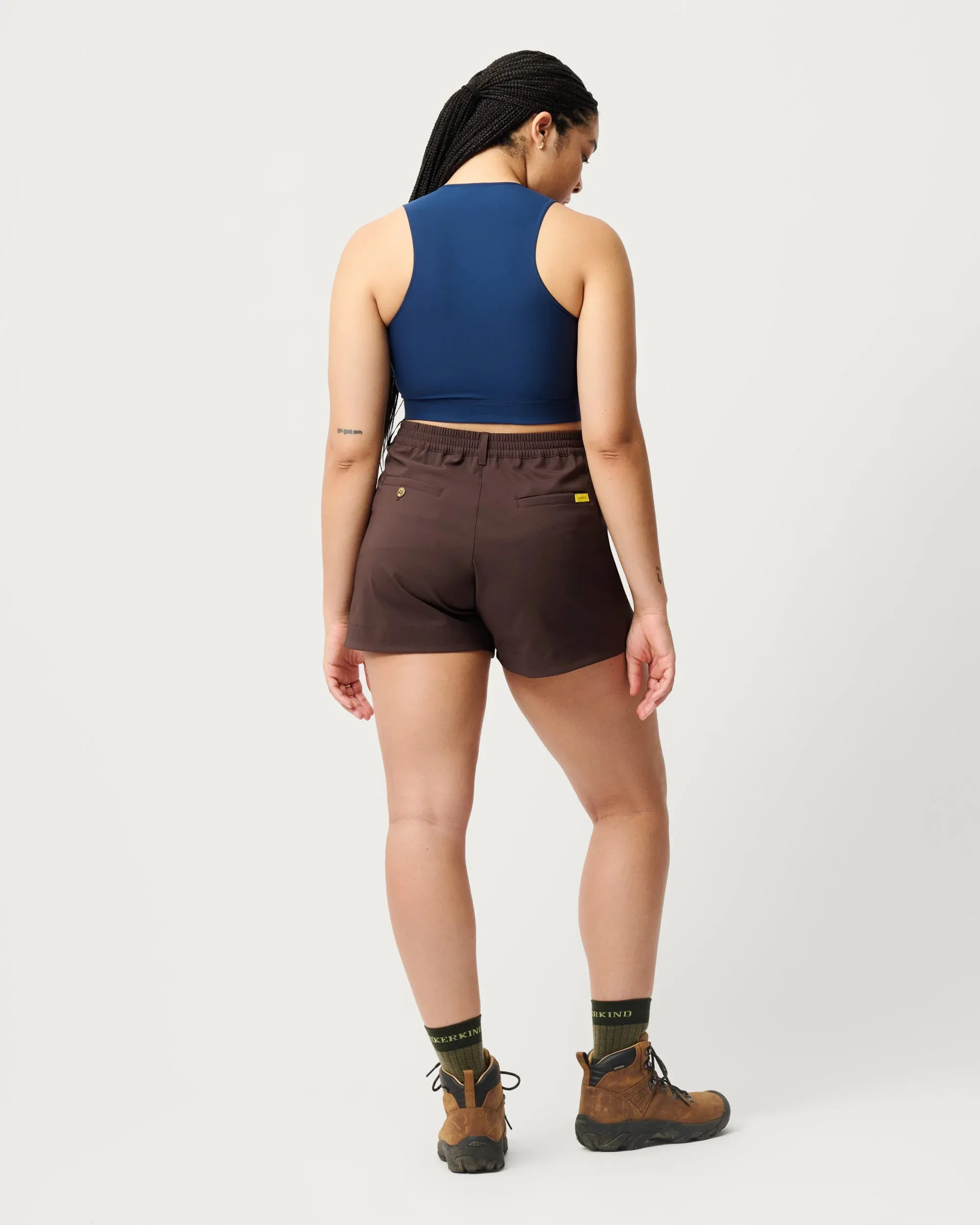 Hikerkind: Trail Short 02 - Garnet