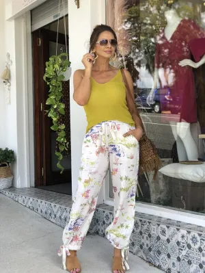 Holiday Vacay Pants