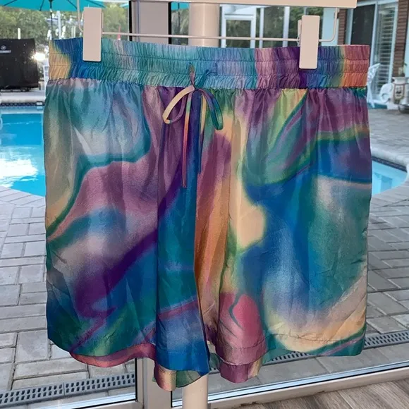 Johnny Was Merida marble silk shirt size medium. Fully lined with silk. Pockets