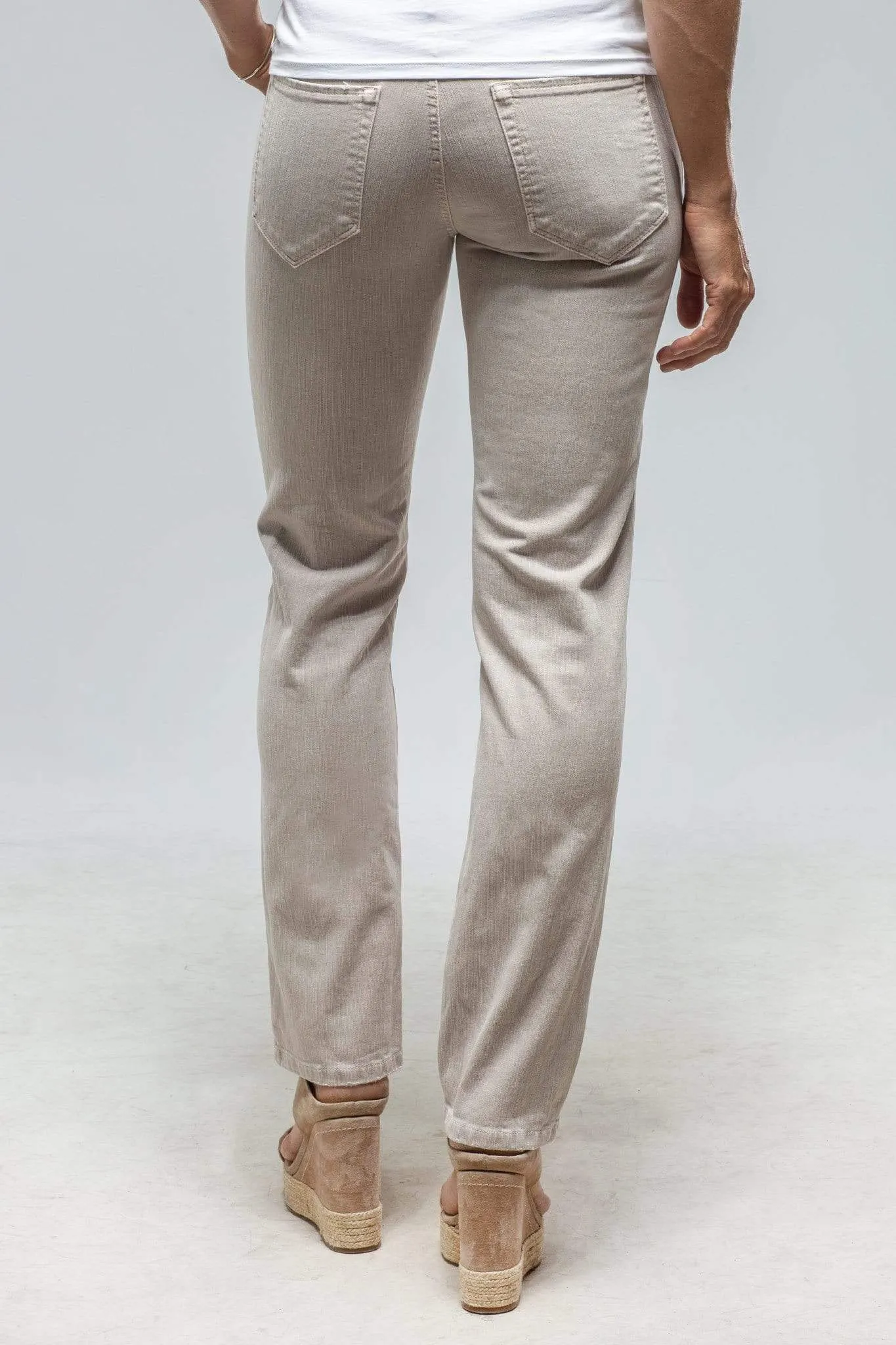 Jonesy Straight Cropped Jean In Stone