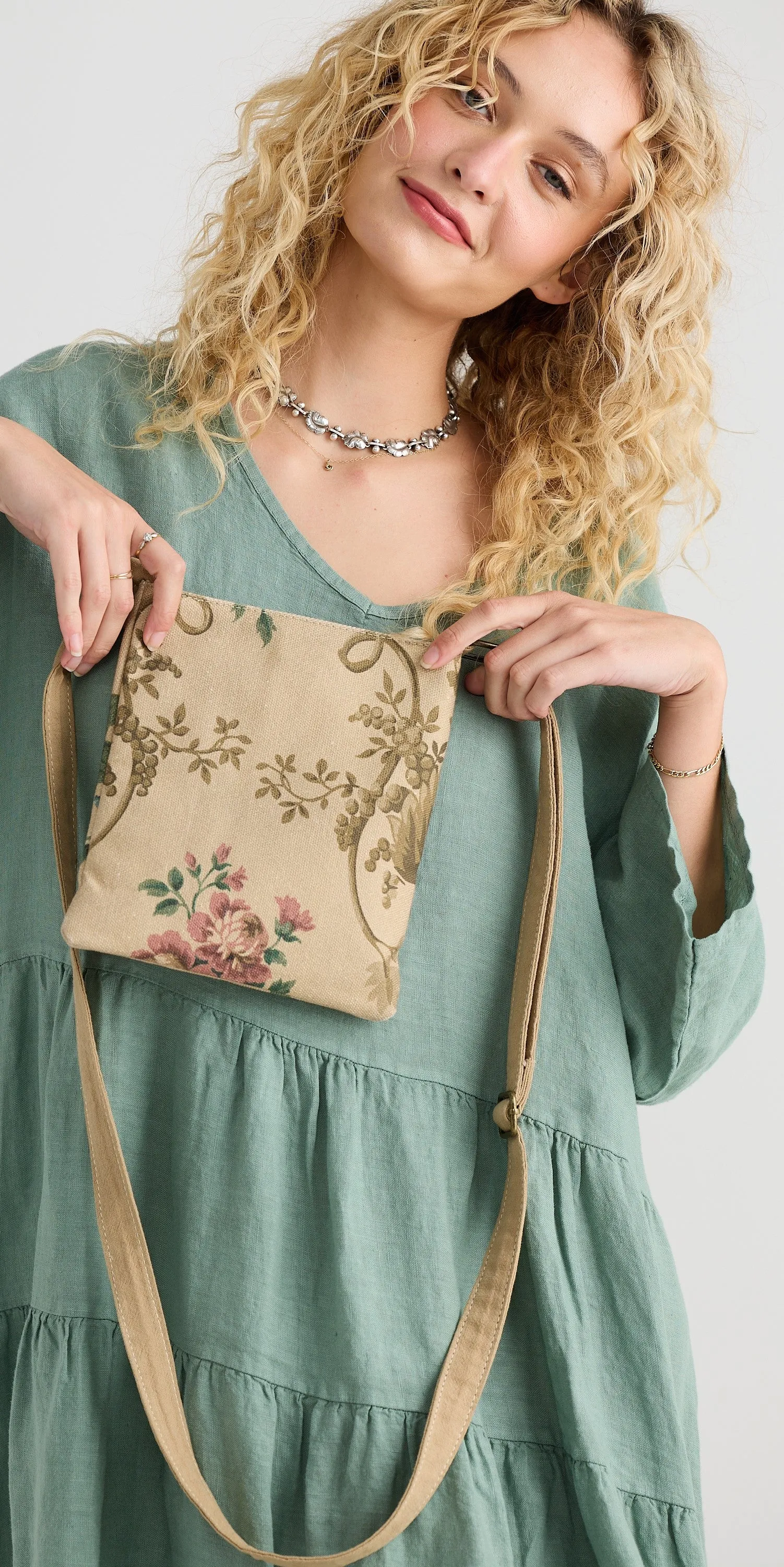 Kestrel Crossbody shoulder bag.  Rose Bouquet