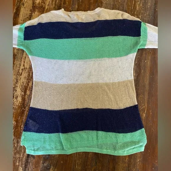 Laundry sheer knit sweater size Medium.