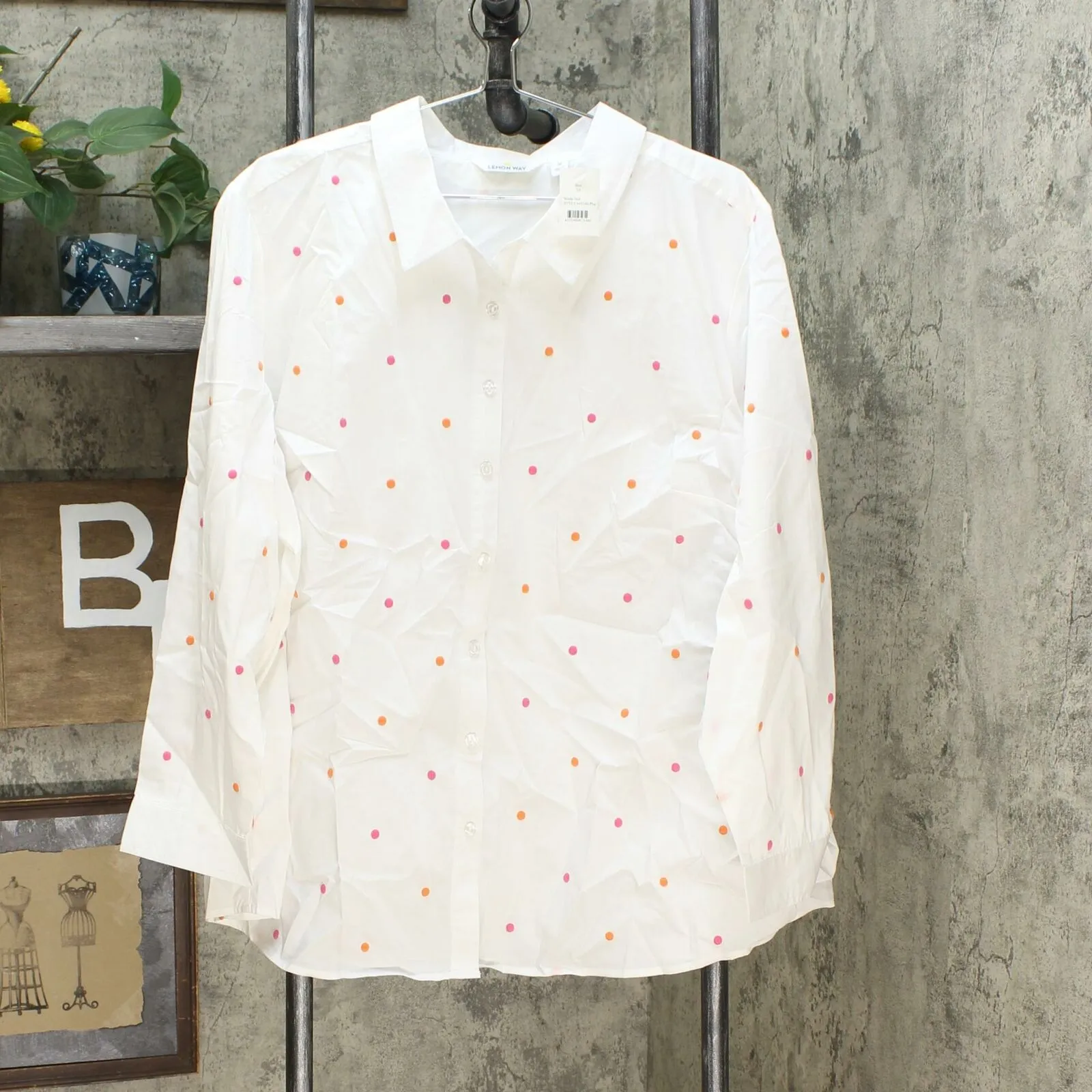 Lemon Way Women's Plus Size 365 Poplin Stretch Embroidered Button Down Shirt