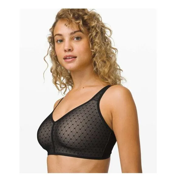 Lululemon Black Beige Like Nothing Lace Bra 32D