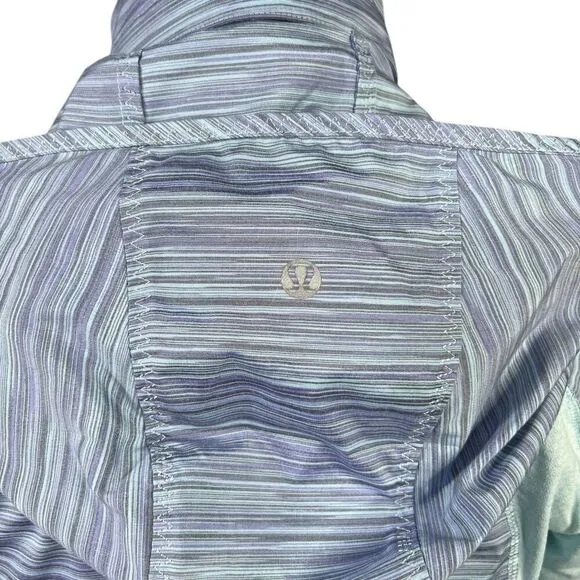 Lululemon Hooded Make A Break Jacket Twisted Stripe Caspian Blue Size 6