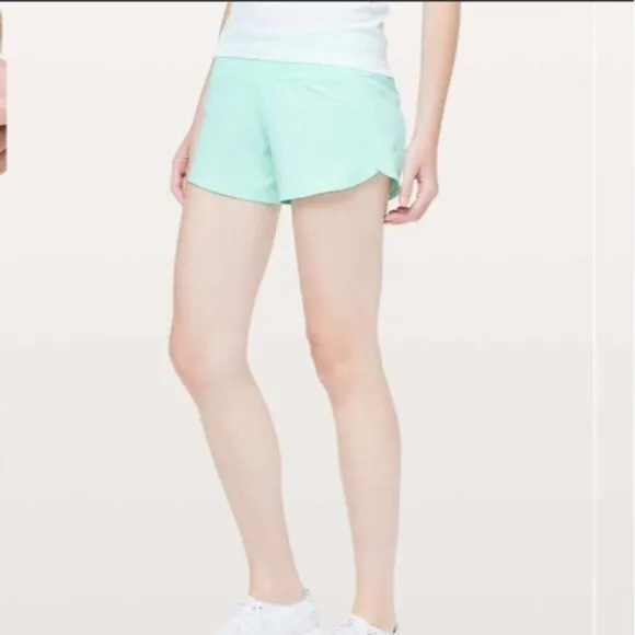 Lululemon Run Times Short II *4&quot; Toothpaste