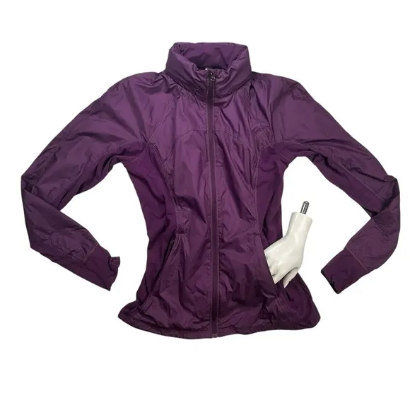 Lululemon‎ Rush Hour Jacket Darkest Magenta Size 6