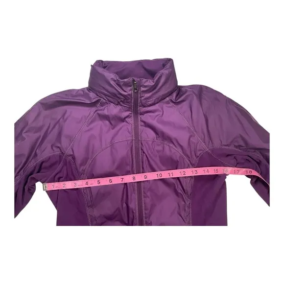 Lululemon‎ Rush Hour Jacket Darkest Magenta Size 6