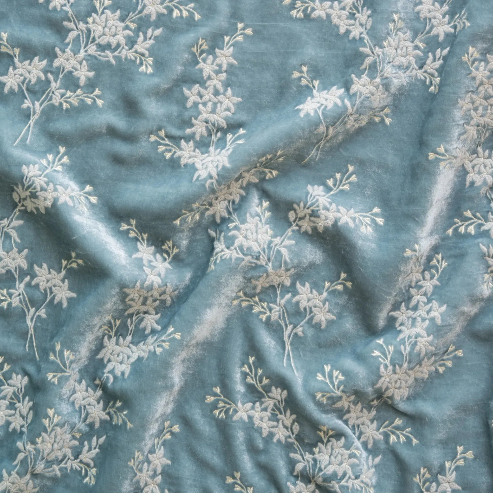 Lynette 18x18 Pillow - Cloud