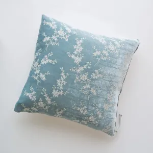 Lynette 18x18 Pillow - Cloud
