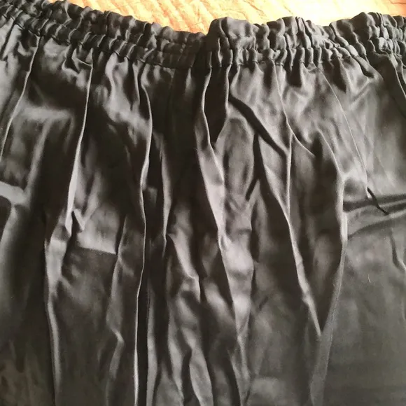 New Ettitude Sateen Shorties size Xxl New!