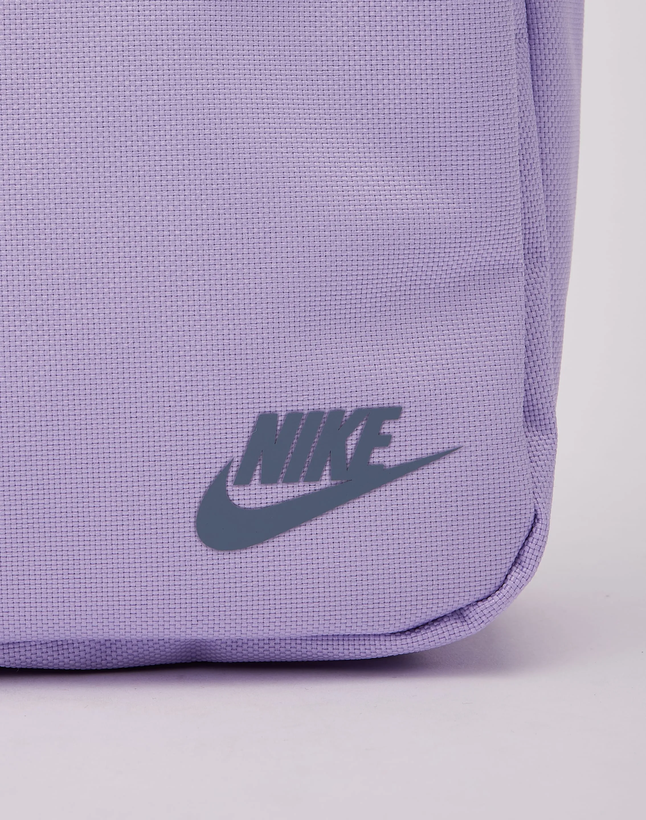 Nike Heritage Crossbody Bag