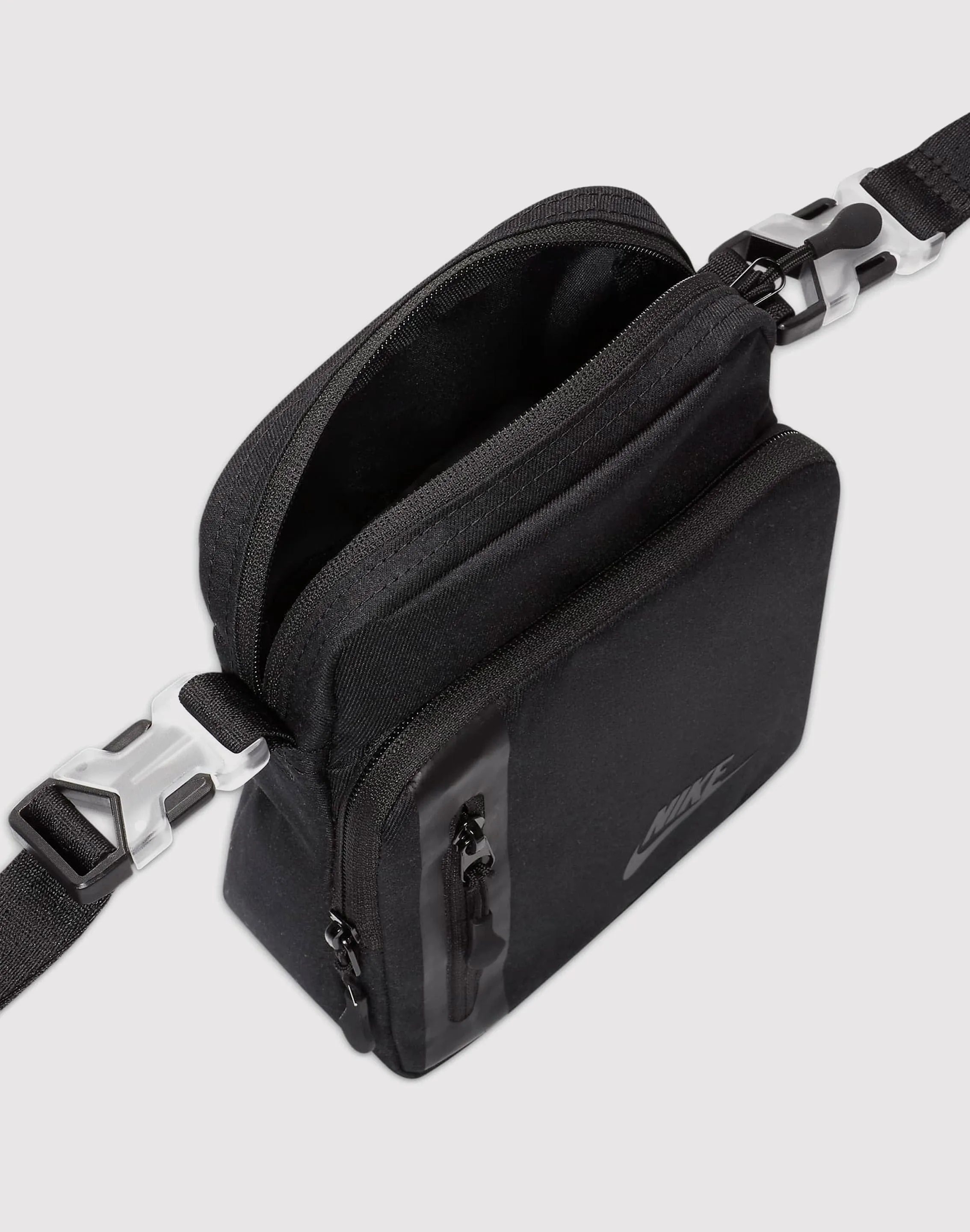 Nike Sabrina Elemental Premium Crossbody Bag
