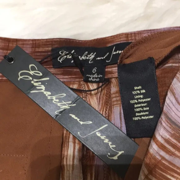 NWT Elizabeth and James Kayla Printed  Silk Short