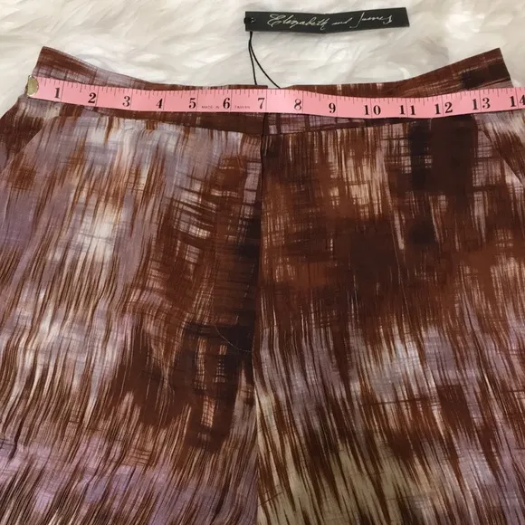 NWT Elizabeth and James Kayla Printed  Silk Short