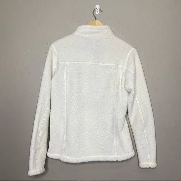 Patagonia Re-Tool Snap-T Fleece Pullover in Raw Linen White size small