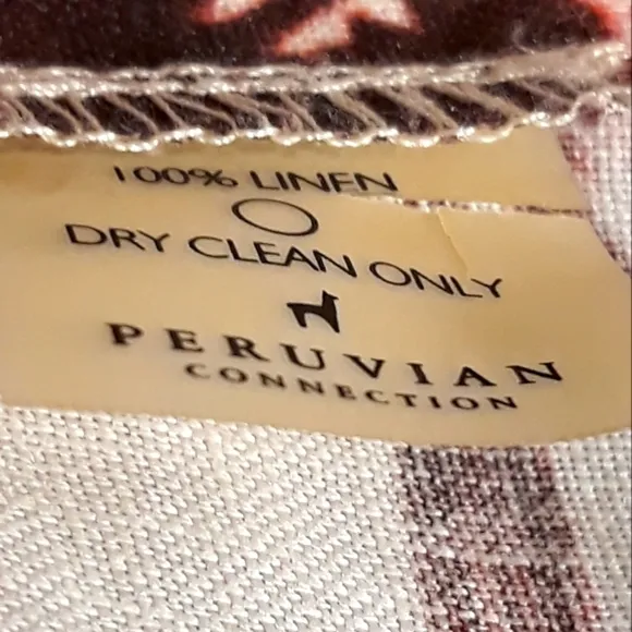Peruvian Connection 100% Linen Short Floral Red and White Zippered Size 12
