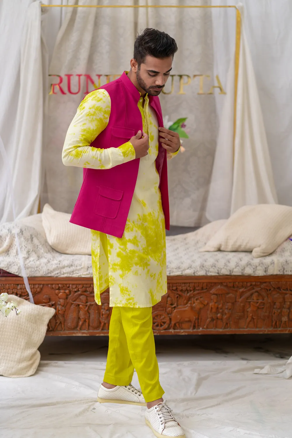 Pink Solid Pintucked Bundi