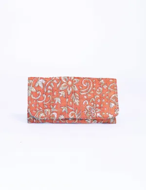 QUILTED SUNGLASSES CASE