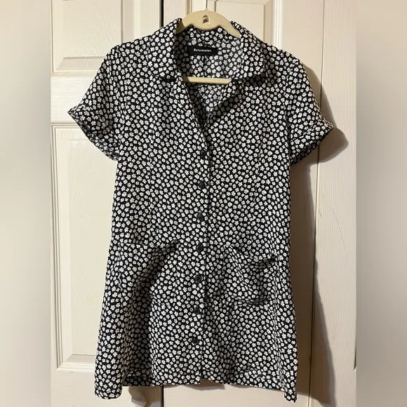 Reformation Dress Short Sleeve Button Down Daisy Print Mini Size M