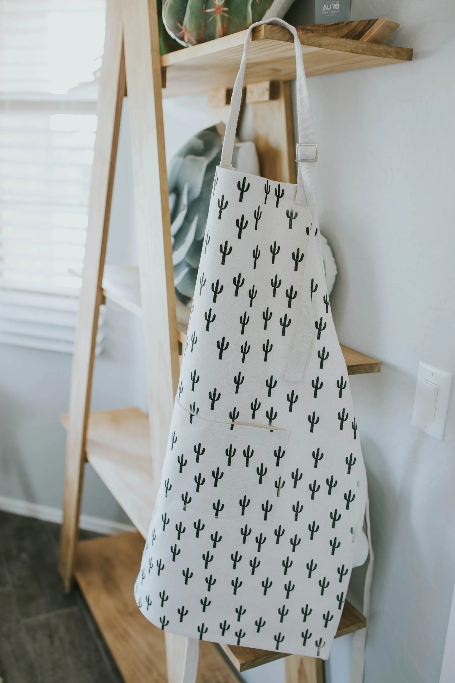 Saguaro Cactus Apron, College Student Gift,Mother's Day Gift, Christmas Gift